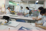 施設内
